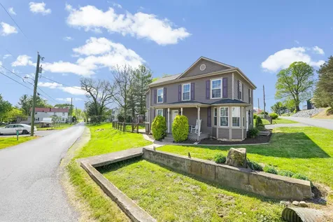 6748 Spring Creek Road Bridgewater VA 22812