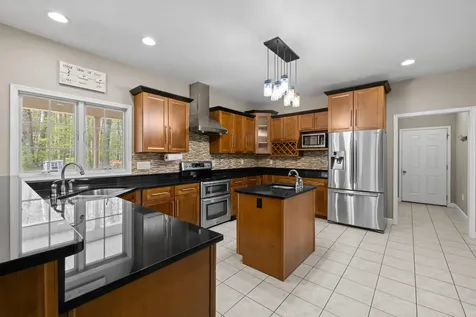 204 Tadpole Lane Greenville VA 24440