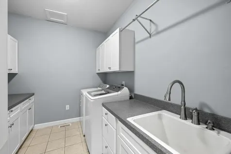 204 Tadpole Lane Greenville VA 24440