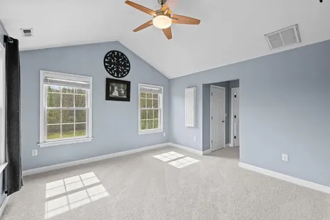 204 Tadpole Lane Greenville VA 24440