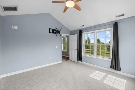 204 Tadpole Lane Greenville VA 24440