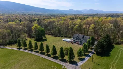 204 Tadpole Lane Greenville VA 24440