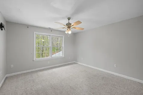 204 Tadpole Lane Greenville VA 24440