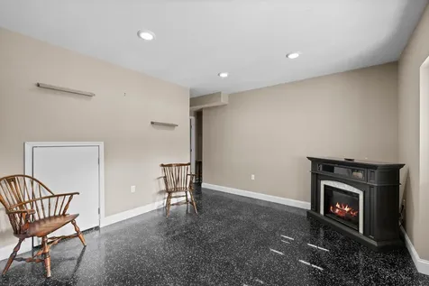 204 Tadpole Lane Greenville VA 24440
