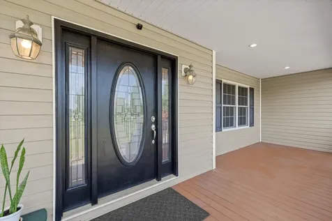 204 Tadpole Lane Greenville VA 24440