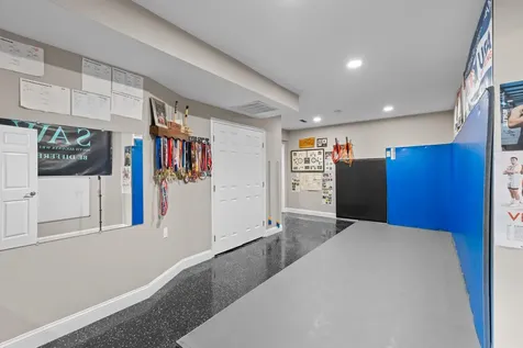 204 Tadpole Lane Greenville VA 24440