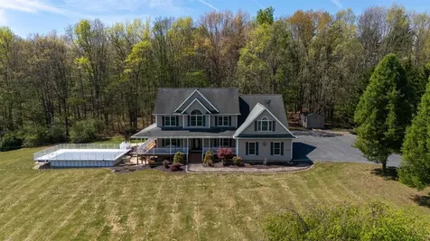 204 Tadpole Lane Greenville VA 24440
