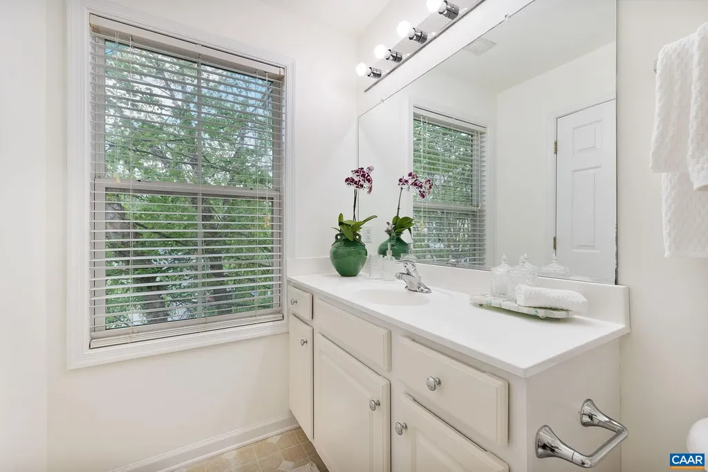111 Melbourne Park Charlottesville VA 22901