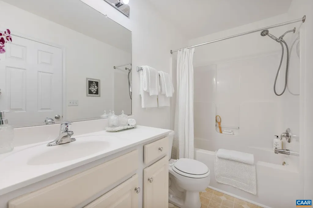 111 Melbourne Park Charlottesville VA 22901