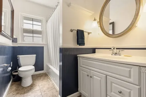 110 Hays Avenue Staunton VA 24401