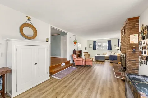 110 Hays Avenue Staunton VA 24401