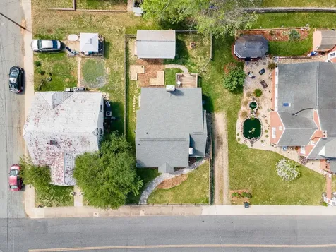 110 Hays Avenue Staunton VA 24401