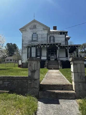 502 Tannehill Street Staunton VA 24401
