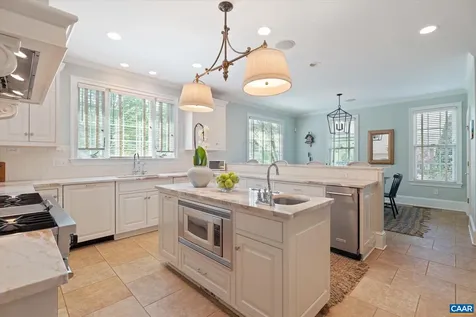 515 Rocks Farm Drive Charlottesville VA 22903