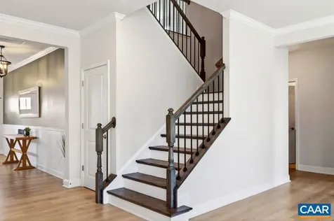 20 Avonwoods Court Staunton VA 24401