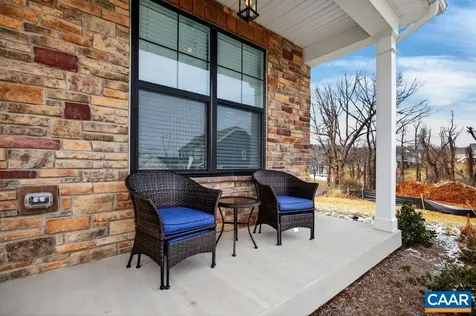 20 Avonwoods Court Staunton VA 24401
