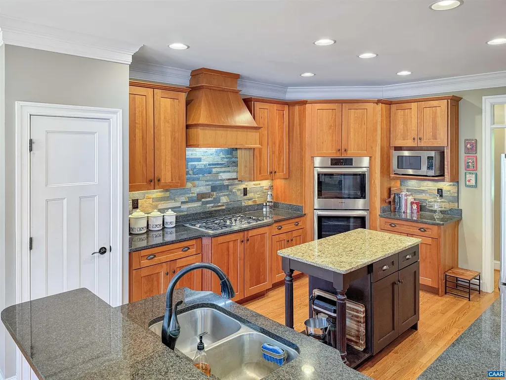 4225 Woodthrush Lane Barboursville VA 22923