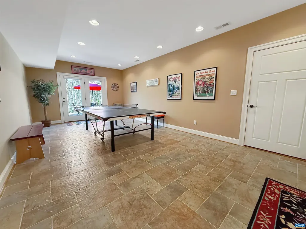 4225 Woodthrush Lane Barboursville VA 22923
