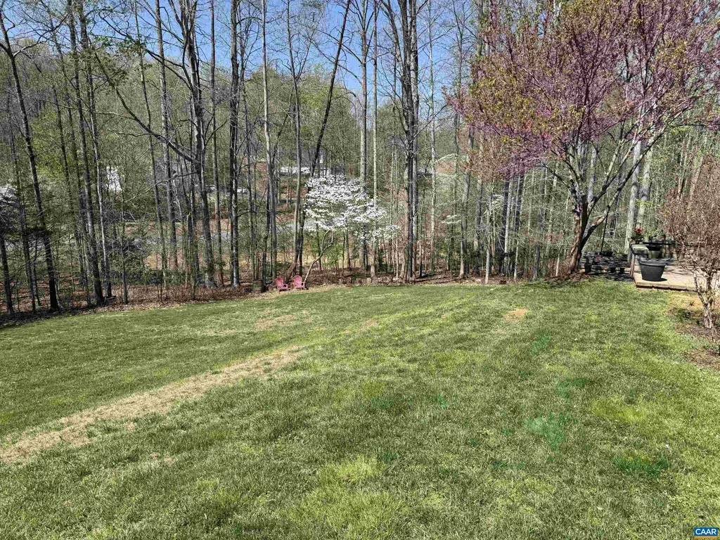 4225 Woodthrush Lane Barboursville VA 22923