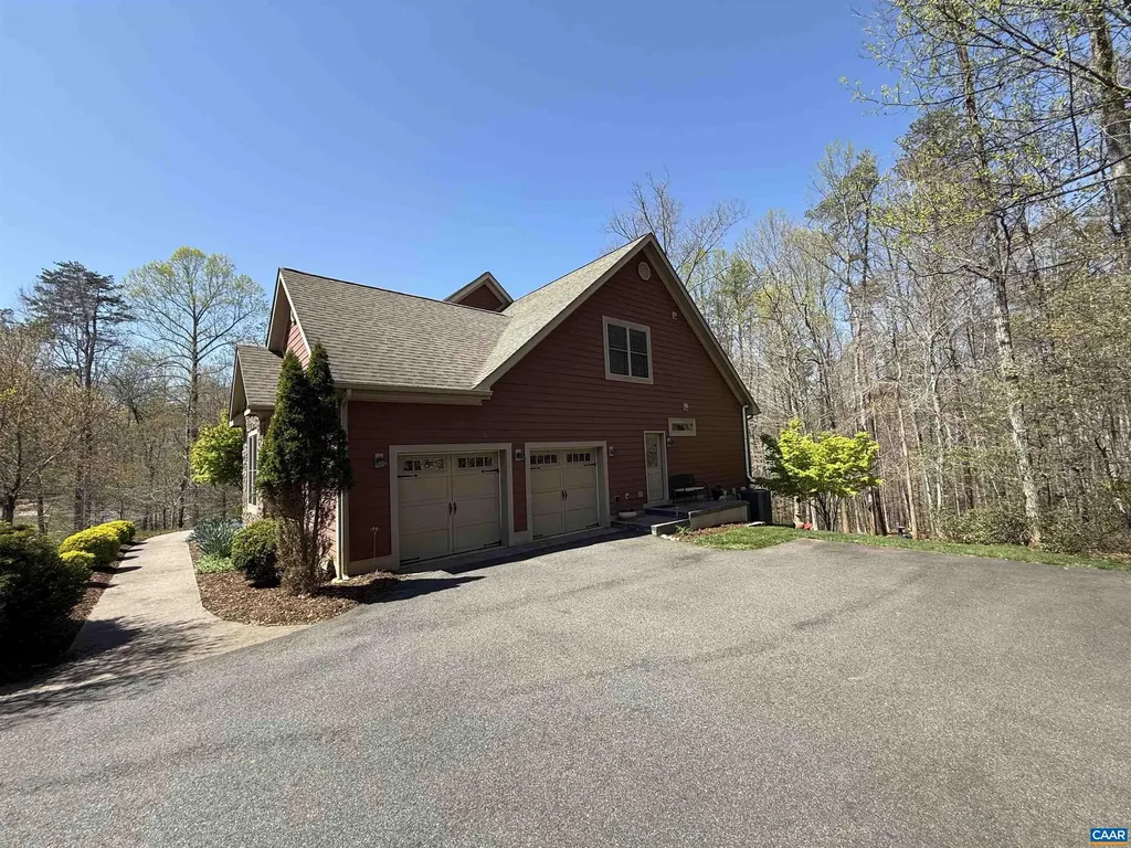 4225 Woodthrush Lane Barboursville VA 22923