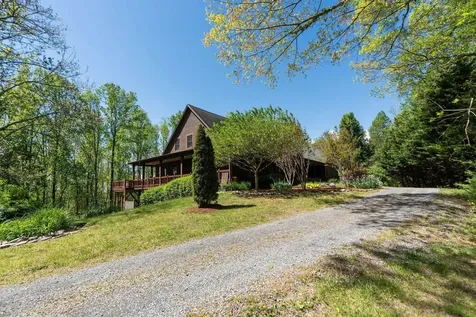 150 Fairfield Estates Drive Raphine VA 24472