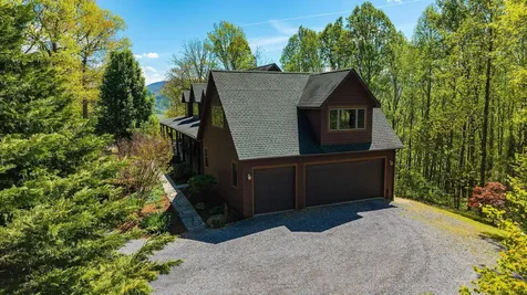 150 Fairfield Estates Drive Raphine VA 24472