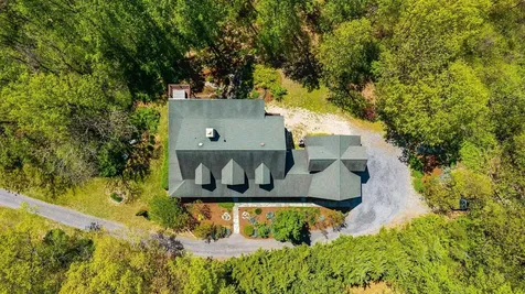 150 Fairfield Estates Drive Raphine VA 24472