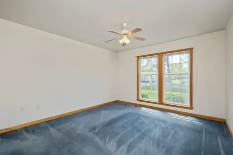 302 16th Street Grottoes VA 24441