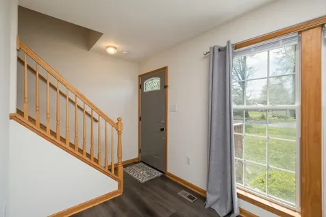 302 16th Street Grottoes VA 24441