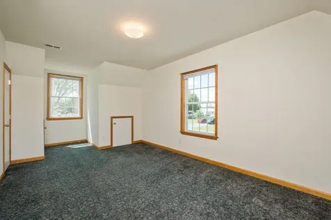 302 16th Street Grottoes VA 24441