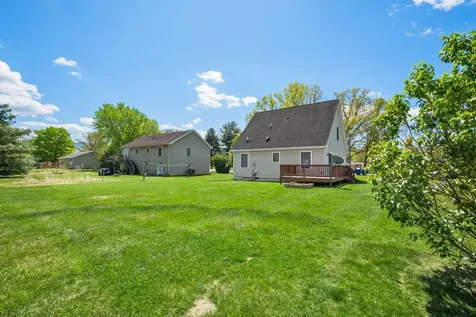 302 16th Street Grottoes VA 24441