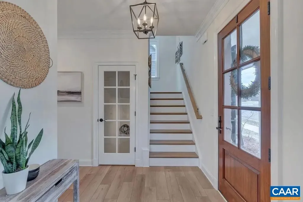 22 Warwick Drive Crozet VA 22932