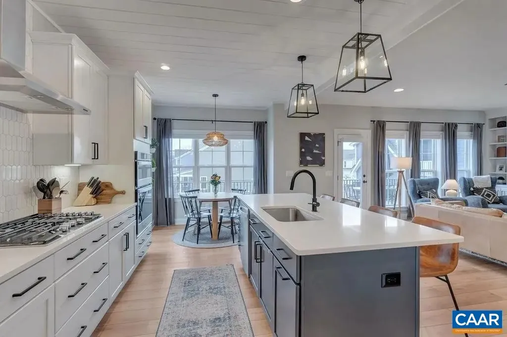 22 Warwick Drive Crozet VA 22932