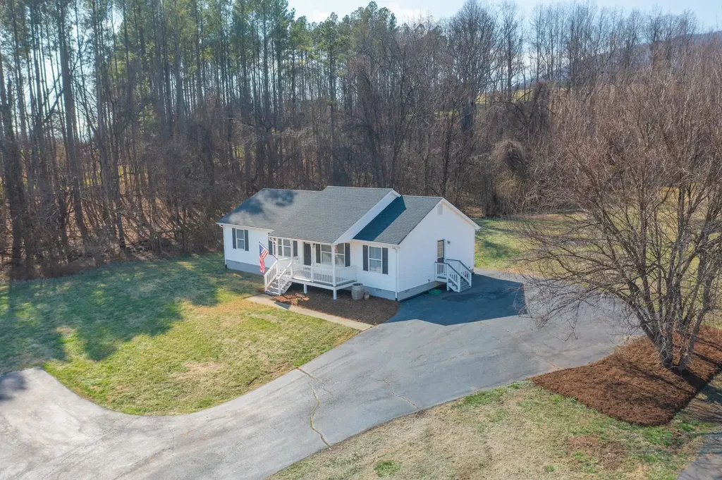 850 Greenwood Road Crozet VA 22932