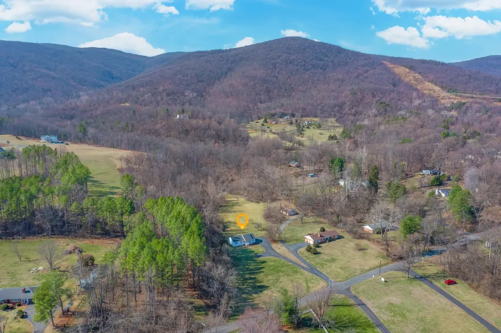 850 Greenwood Road Crozet VA 22932