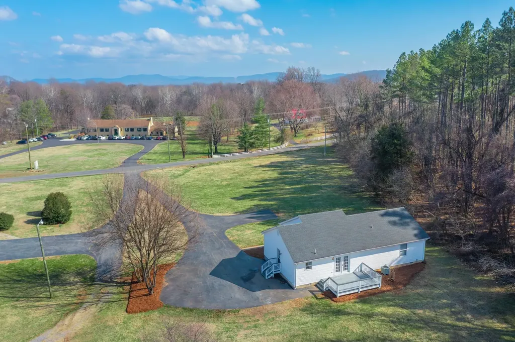 850 Greenwood Road Crozet VA 22932