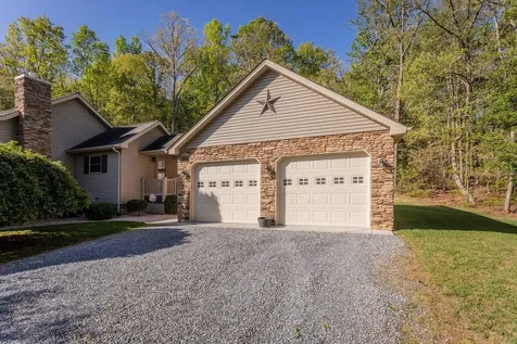 16823 Kites Drive Elkton VA 22827