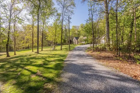 16823 Kites Drive Elkton VA 22827