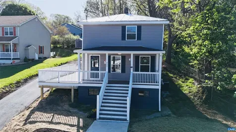 427 Montgomery Avenue Staunton VA 24401