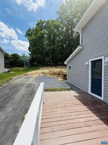 427 Montgomery Avenue Staunton VA 24401