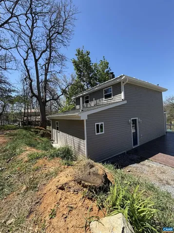427 Montgomery Avenue Staunton VA 24401