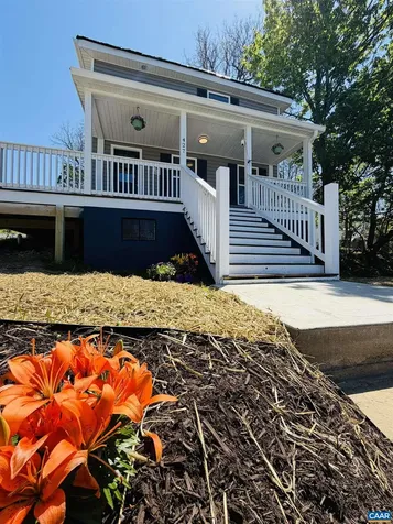 427 Montgomery Avenue Staunton VA 24401