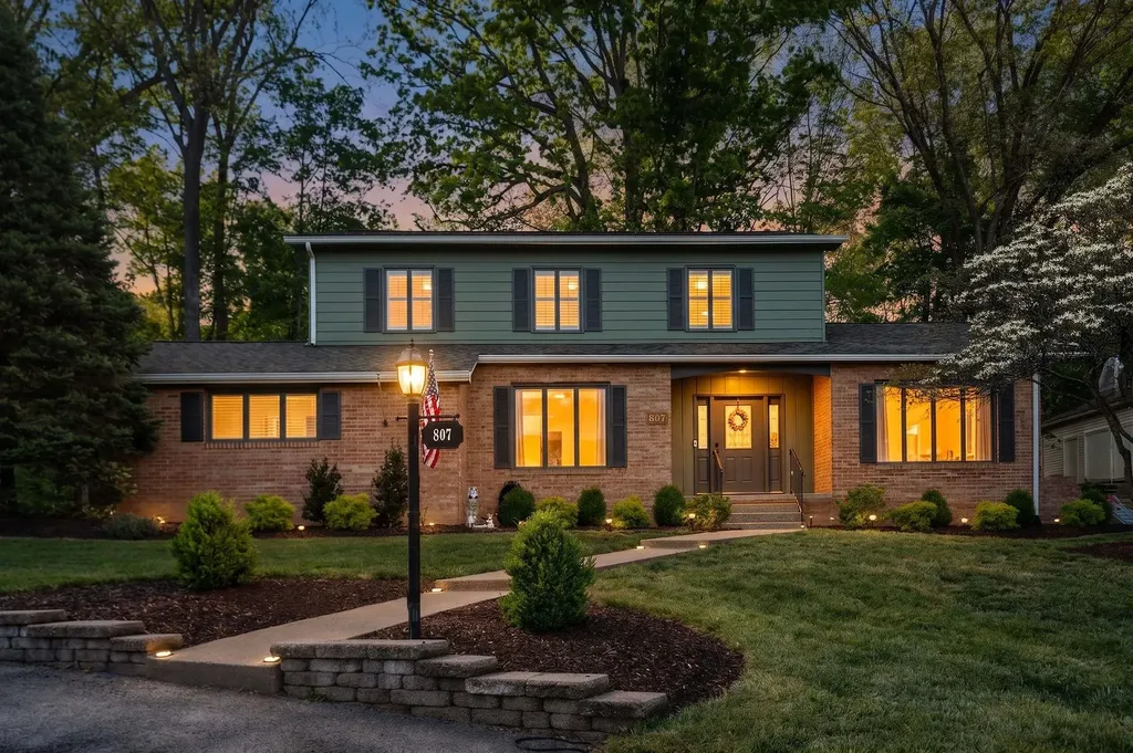 807 Brae Burn Place N Staunton VA 24401