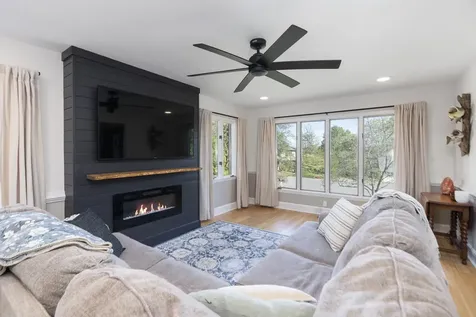 807 Brae Burn Place N Staunton VA 24401