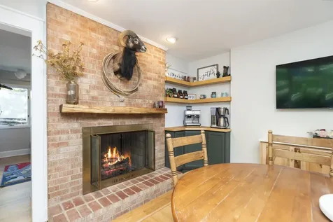 807 Brae Burn Place N Staunton VA 24401