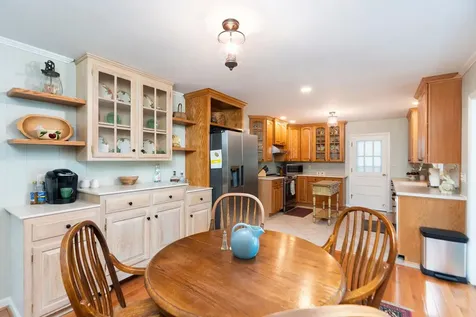 525 Robin Street Staunton VA 24401