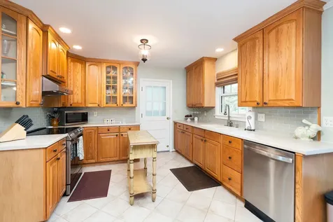 525 Robin Street Staunton VA 24401