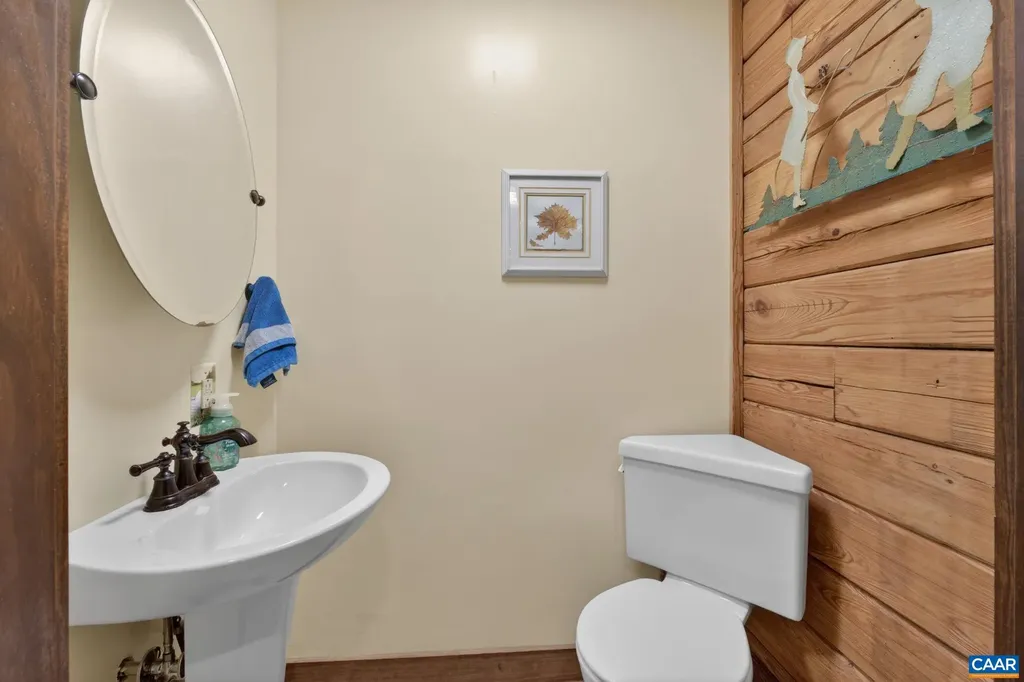 279 Jefferson Drive Palmyra VA 22963