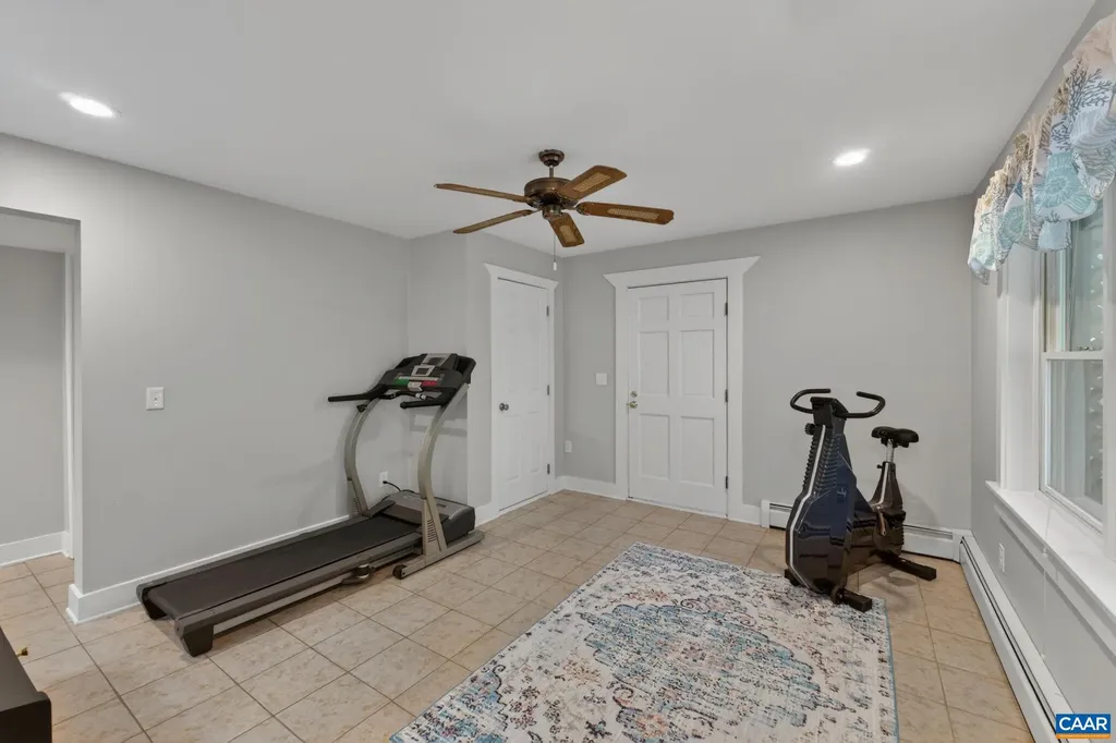 279 Jefferson Drive Palmyra VA 22963