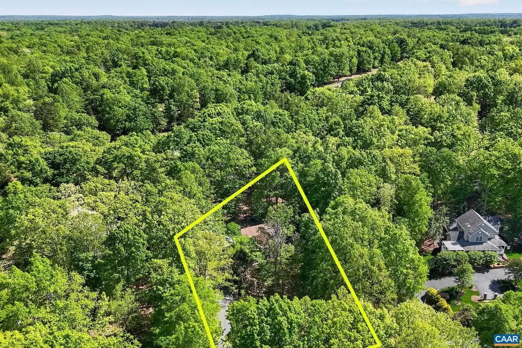 279 Jefferson Drive Palmyra VA 22963